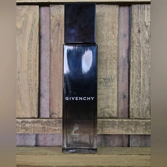 Givenchy LE SOIN NOIR LOTION ESSENCE 150ML - Picture 1 of 1